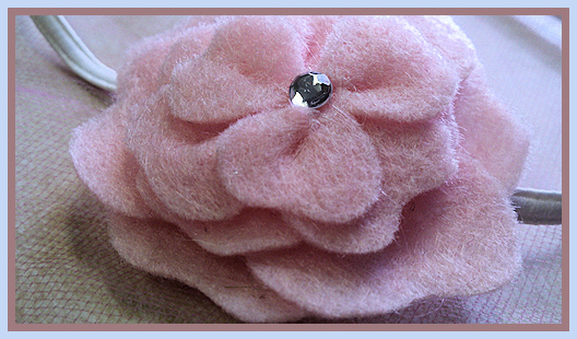 little-girl-flower-headband-pink Little girl flower headband in pink