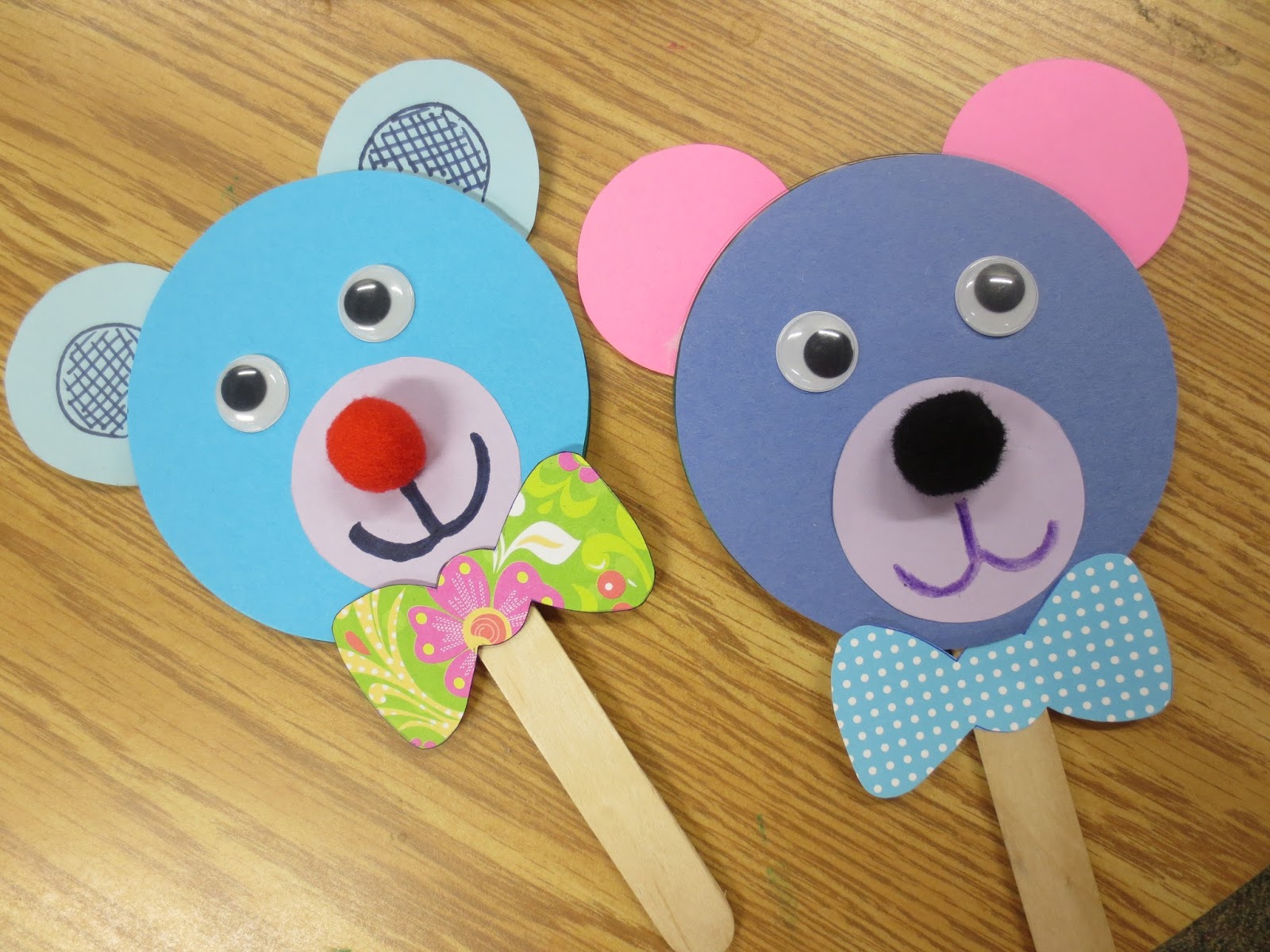 Popsicle Craft Stick Bear Puppet