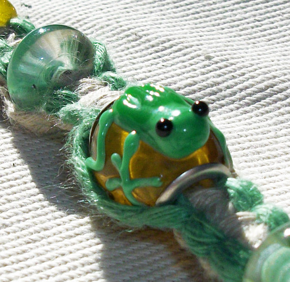 frog bead hemp bracelet