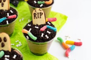 Halloween Graveyard Dirt Cups